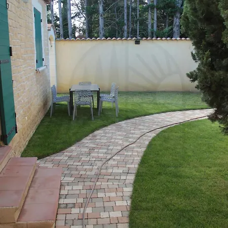 L'echappee Provencale - 4 Etoiles * Saint-Laurent-des-Arbres